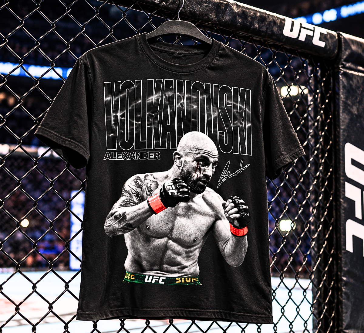 Alexander Volkanovski Shirt T-Shirt - Men's Regular Fit Tee | UFC Fighter Apparel